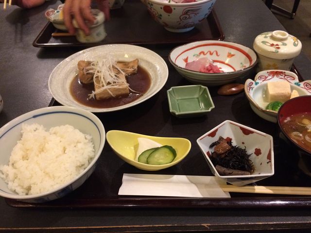 ランチ!メインは煮付け_三田 菊次郎