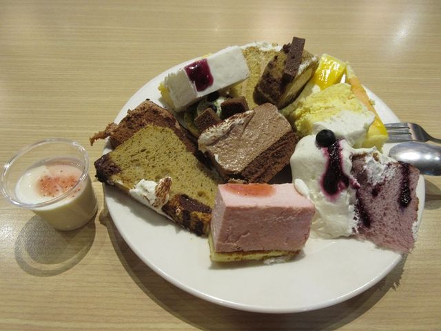 スイーツ_道の駅 松山 やっちくふるさと村