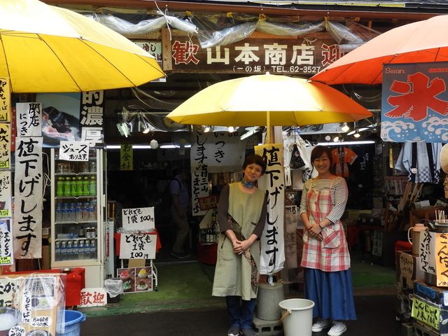 素敵な笑顔で迎えてくれます。_山本商店