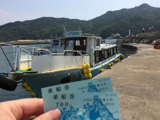 遊覧船に乗船_芥屋の大門