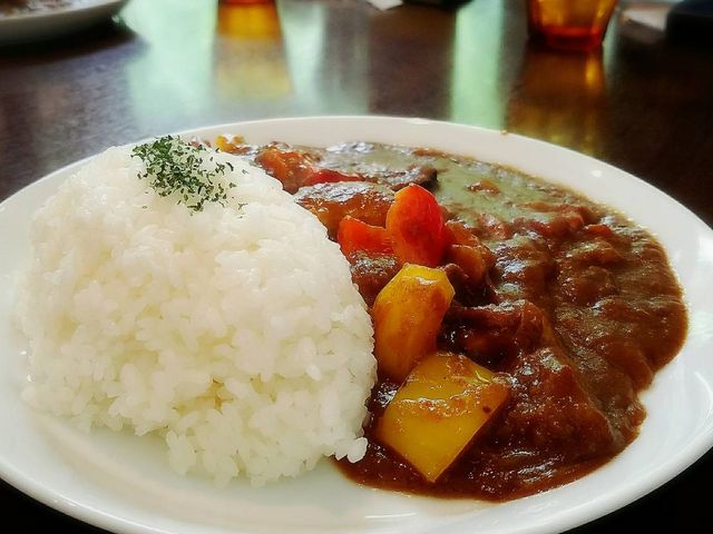 美味しいカレー_温泉グランピングシマブルー