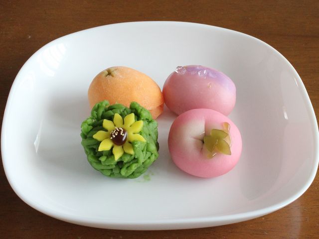練りきり_壺屋総本店 き花の杜