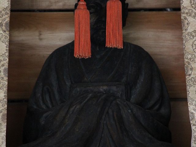 芭蕉堂に安置されている芭蕉像。_普賢院