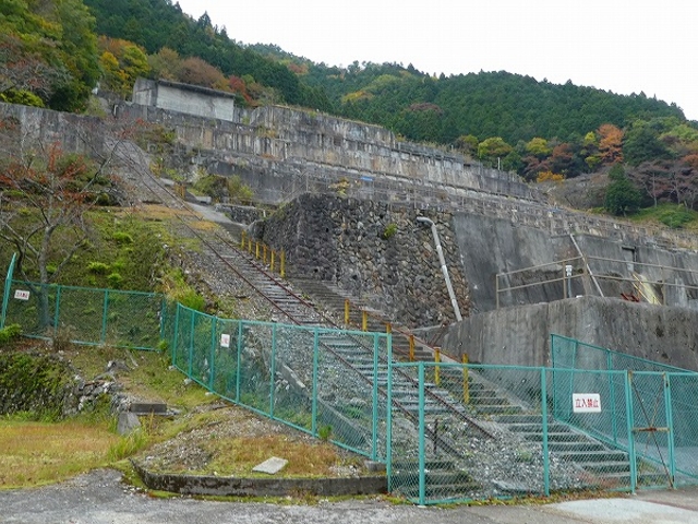 兵庫県・朝来市・神子畑鋳鉄橋 近くにある 神子畑選鉱場跡_神子畑鋳鉄橋