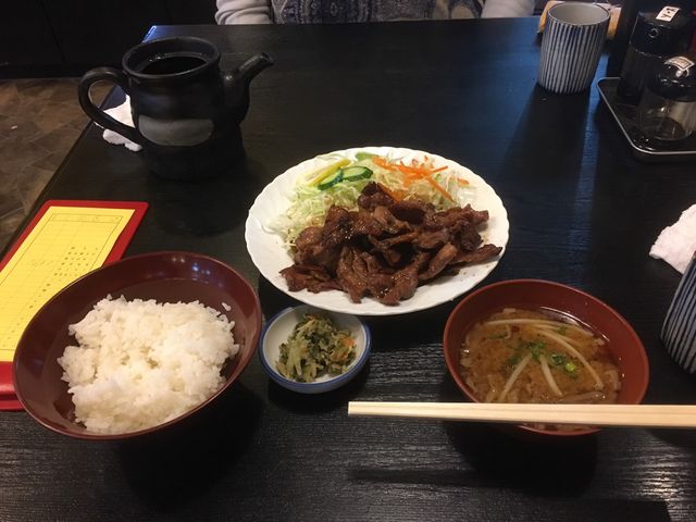 実際の定食_まつもとの来来憲