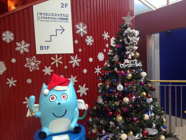 エントランス_多摩六都科学館