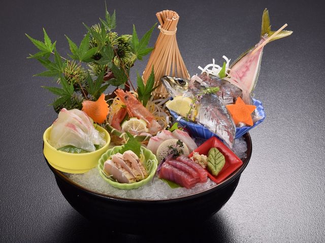おすすめ特盛 1300円くらい_ほうらい茶屋