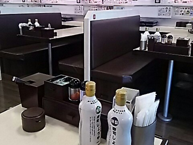 店内の写真_元気寿司 壬生店
