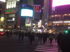 渋谷駅前スクランブル交差点の写真1