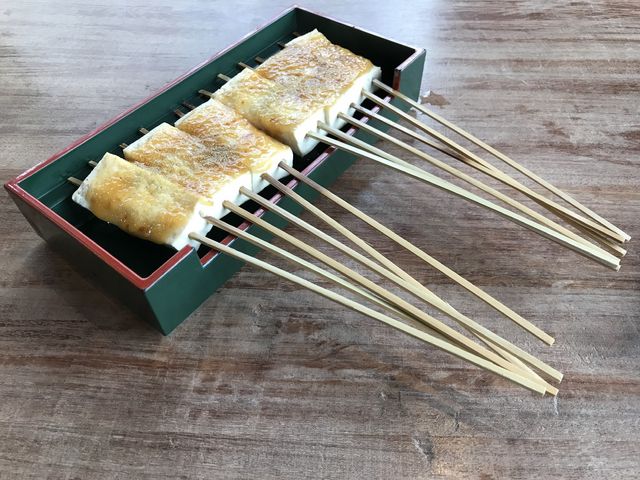 豆腐田楽です。山椒がピリッと効いて美味。_大久保茶屋