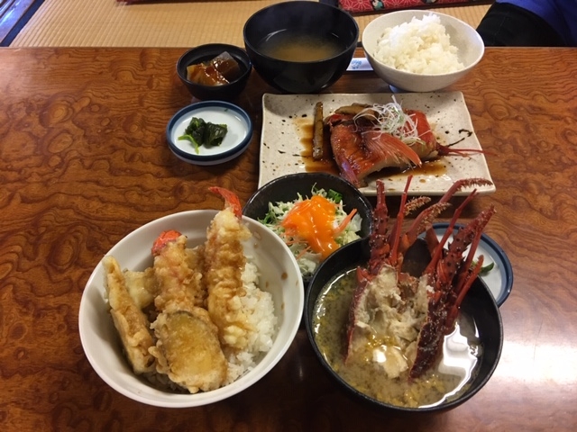伊勢海老丼と金目鯛の煮付け_ぼら納屋