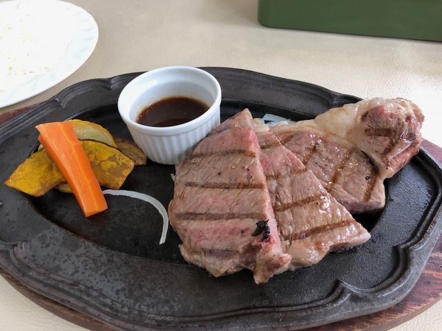 美瑛和牛サーロインステーキ_ファームレストラン千代田