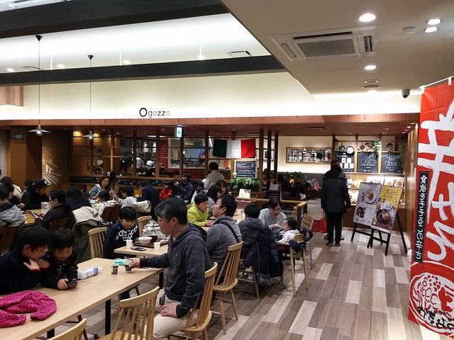 赤城高原サービスエリア10_赤城高原サービスエリア上り線並木