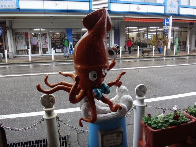 商店街が少しでも活気づきますように。_まんがロード