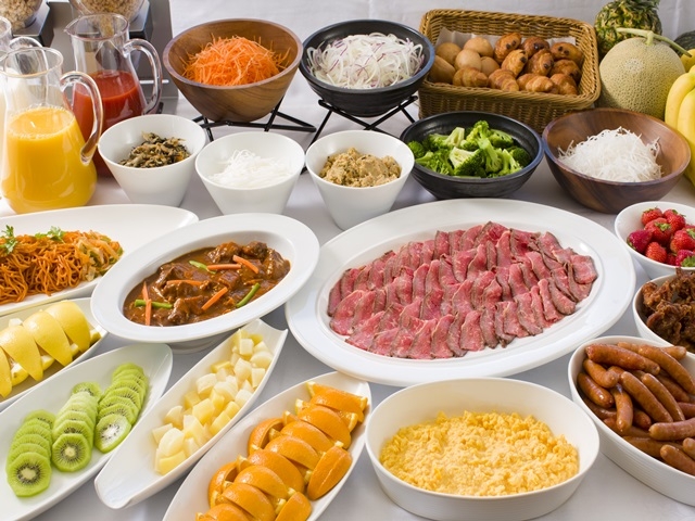 道内産・十勝産の食材が中心のバイキングです。_レストランハレル