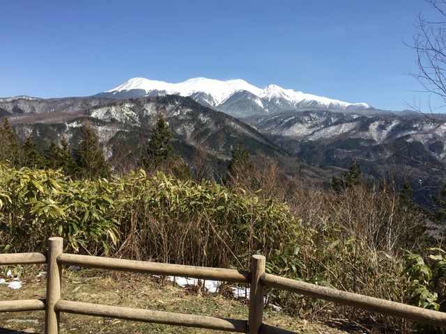 展望台先端よりやや下がった位置から撮影。_大平展望台