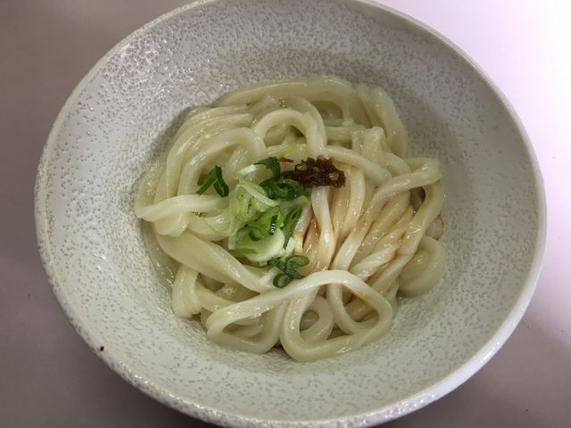 最初は醤油うどんで_谷川米穀店