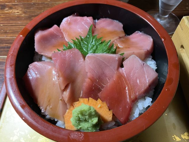 中トロ丼_花のいわや亭