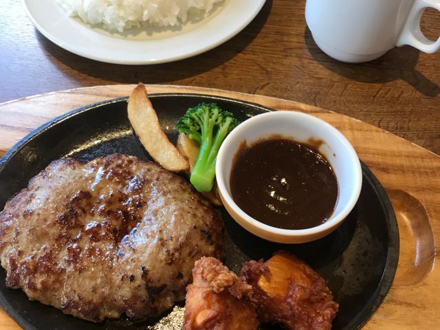 写真_ココス 弘前茜町店(COCO’S)