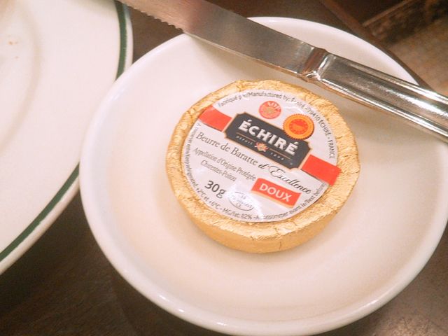 エシレバター。2〜3名で分けると丁度よさそう。_オー・バカナル 高輪店