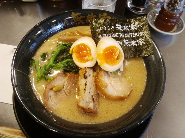 見た感じはとても美味しそうであり、美しいと思います。_麺創房 無敵家
