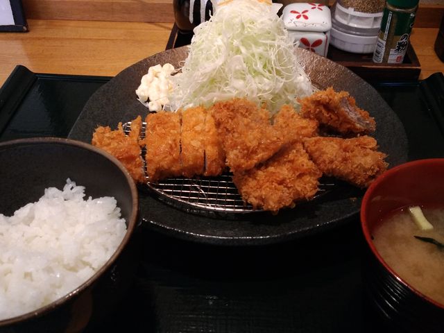 ろーす・ひれかつ定食_十勝豚肉工房 ゆうたく