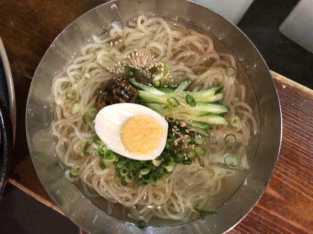 〆には冷麺!これも美味い!_ホルモン 焼肉 ぶち 博多大名店