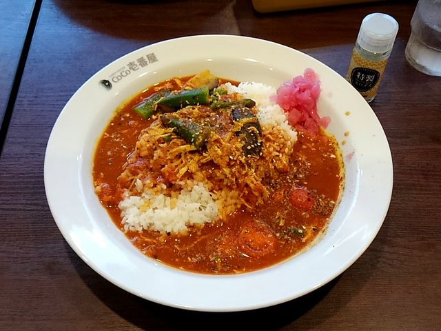 期間限定・大人のスパイスカレーTHEスパイスチキベジ(大盛り)_カレーハウスココ壱番屋津上浜店
