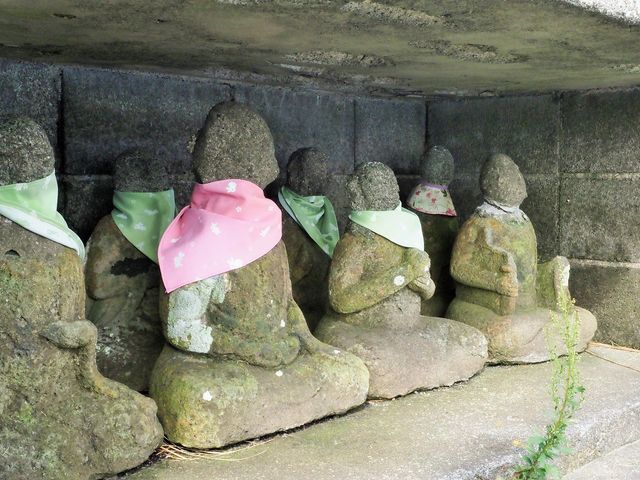 八ヶ岳地蔵尊_大室山(静岡県伊東市)