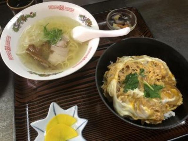 塩ラーメンセット_お食事処亀や