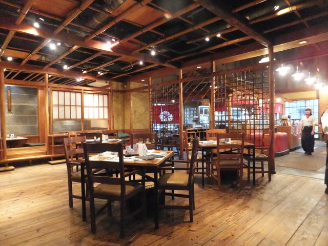 店内の様子_寛屋紀三井寺本店