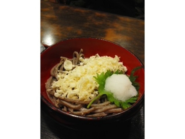 田舎蕎麦の冷やしたぬき_手打ちそば やぶそば