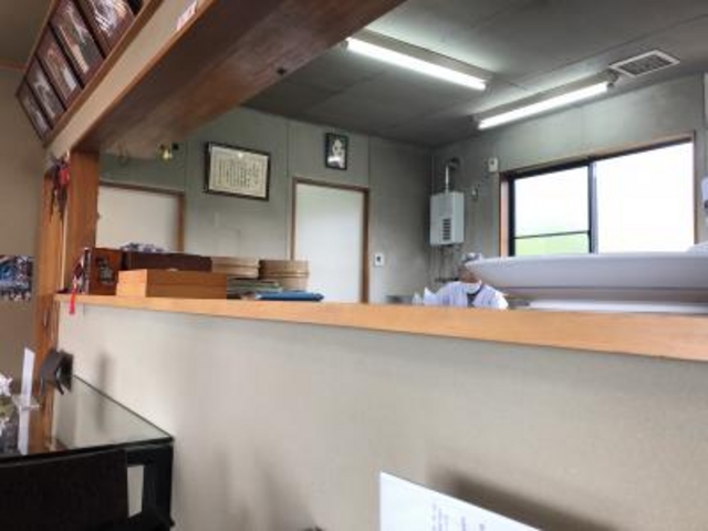 きれいな店内_美野幸