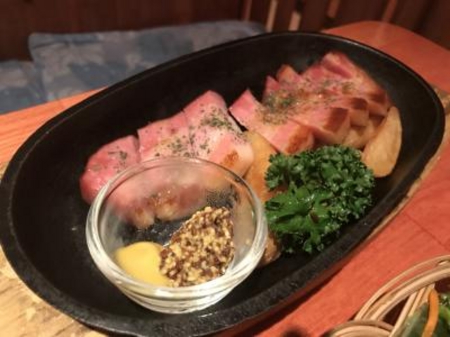 厚切りベーコン_ASIAN多来福