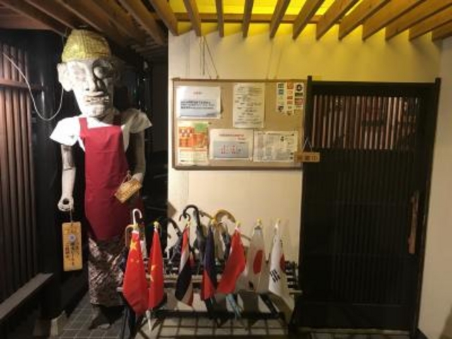 インパクトのあるお店_ASIAN多来福