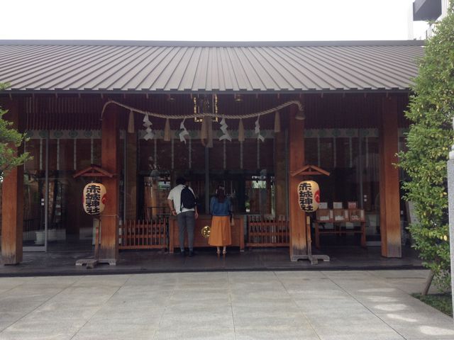 お祈り中_赤城神社