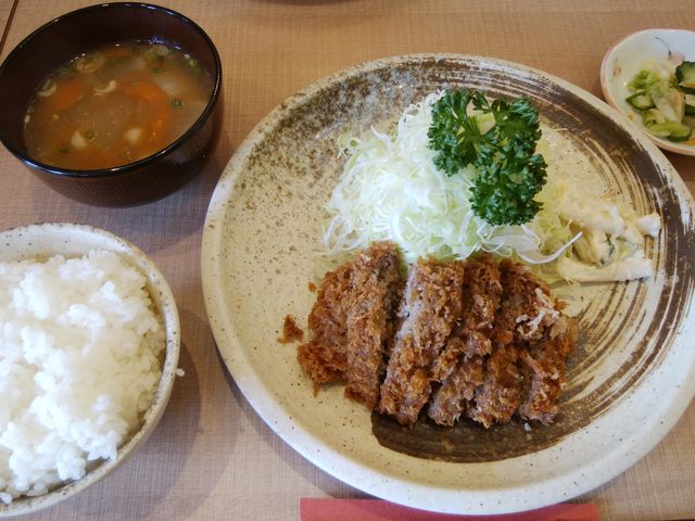 メンチカツです。_とんかつ屋 双葉葛西