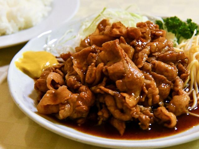 バラホル1.5+ライス_カレーヤ食堂