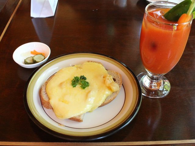 「自家製酵母パン」のラクレットオーブン_共同学舎新得農場