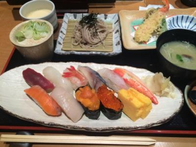 すごいボリューム_炭焼・寿し処・くし路