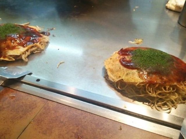 鉄板でいただきました。_元祖 へんくつや 本店