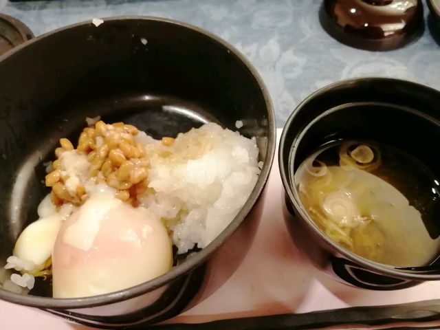 納豆温泉卵かけご飯最高です_雪国の宿 高半