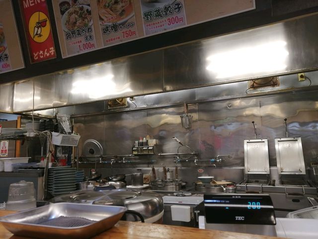 厨房_どさん子湯沢店