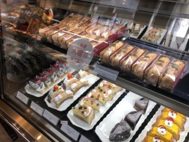 ショーケース_シュトラウス