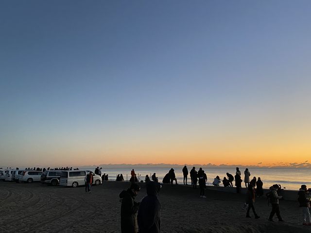 明るくなって来ました_白里海岸の日の出