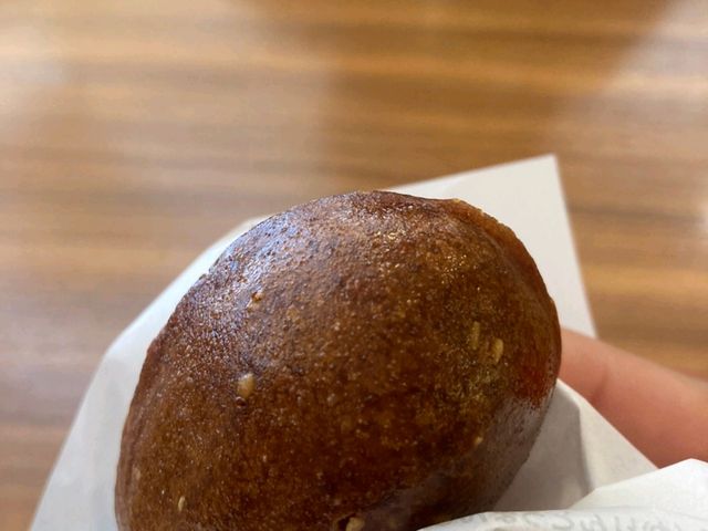 かりんとう饅頭
旨い!_まんじゅう処 おおあみ