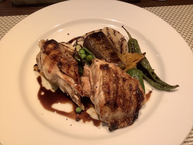 鶏肉が柔らかくおいしかった。_トラットリア リーベロ
