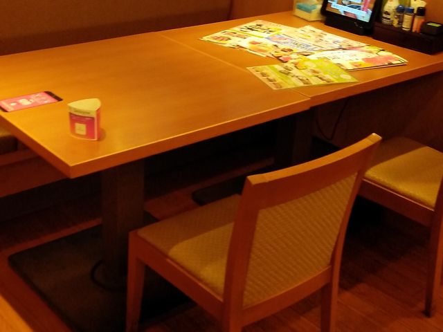 テーブル席_和食さと 浜松板屋町店