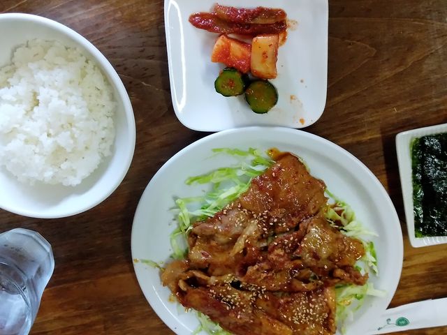 焼肉定食・968円_韓国家庭料理 大門