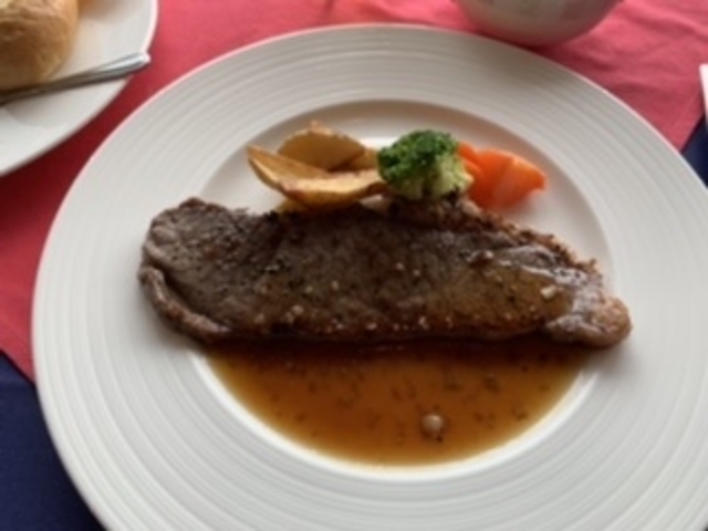 メイン ステーキ_Prashanti プラシャンティ